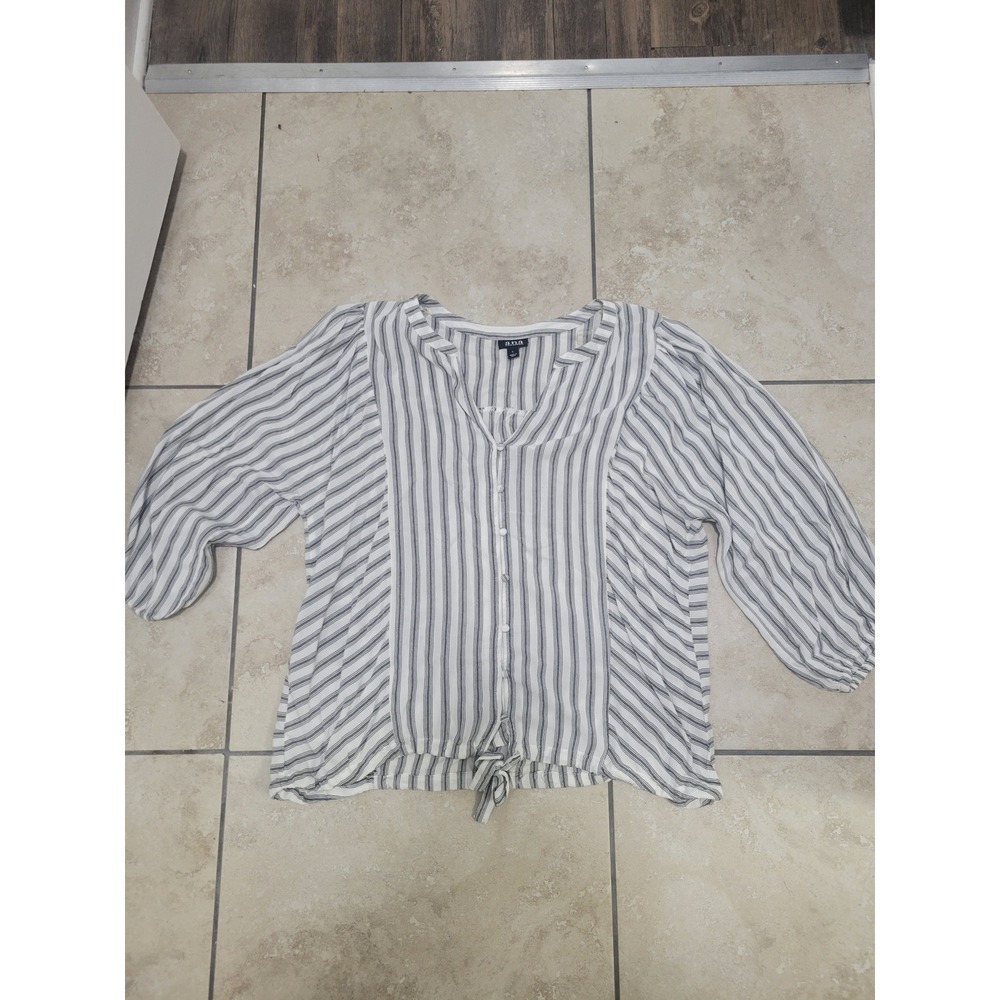 a.n.a White and Gray Striped Button-Front Blouse